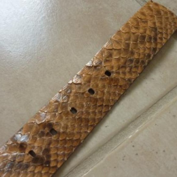 [[[MICHAEL KORS]]] Ladies' Python Belt, Brown (L) - Picture 7 of 8